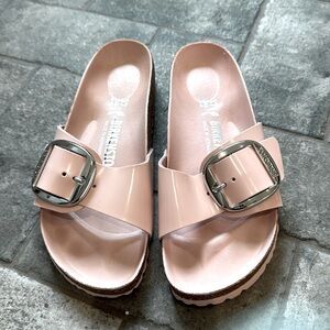 Birkenstock Madrid Big Buckle High Shine light pink size 37 EUC